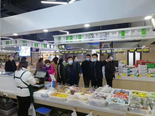 坚守节日中的市场监管人丨五一小长假我们一直在行动