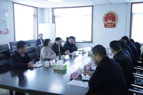 区委书记祁小青专题督导老岚水库,潍烟高铁等重点项目