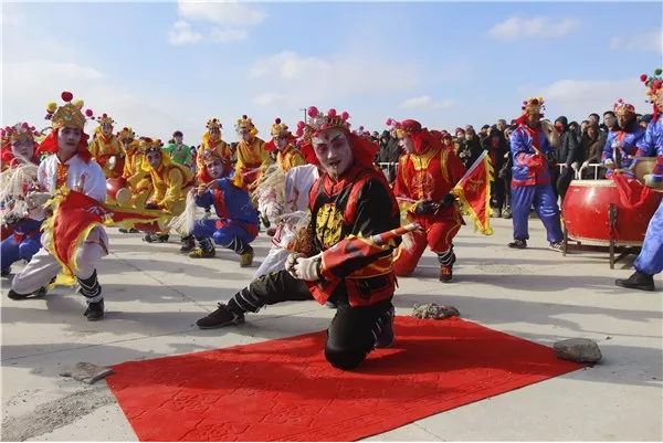 烟台海阳大秧歌 欢天喜地舞起来2.png