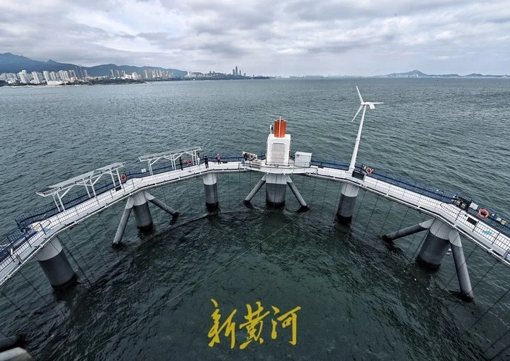 “耕海一号”海洋牧场综合平台
