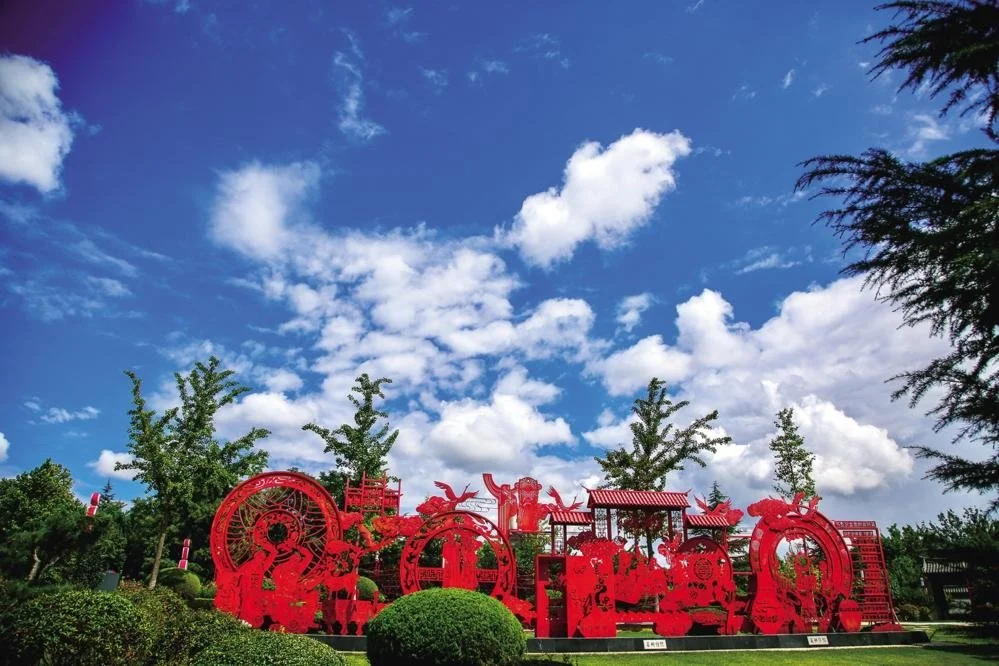城市公园一角。