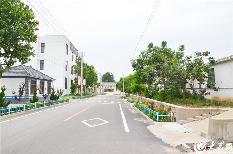 烟台市政府门户网站 今日烟台 请村书记站上全市动员大会发言台 万亿烟台“心意”何在?