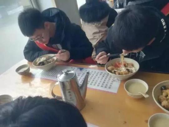 说明: IMG_0032