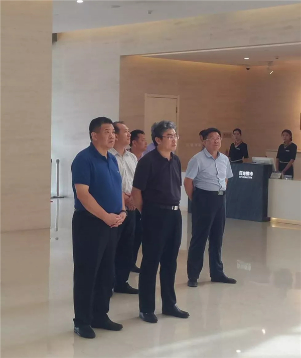 烟台市政府门户网站 栖霞市 市委书记陈兆宽同志带队赴烟台经济技术