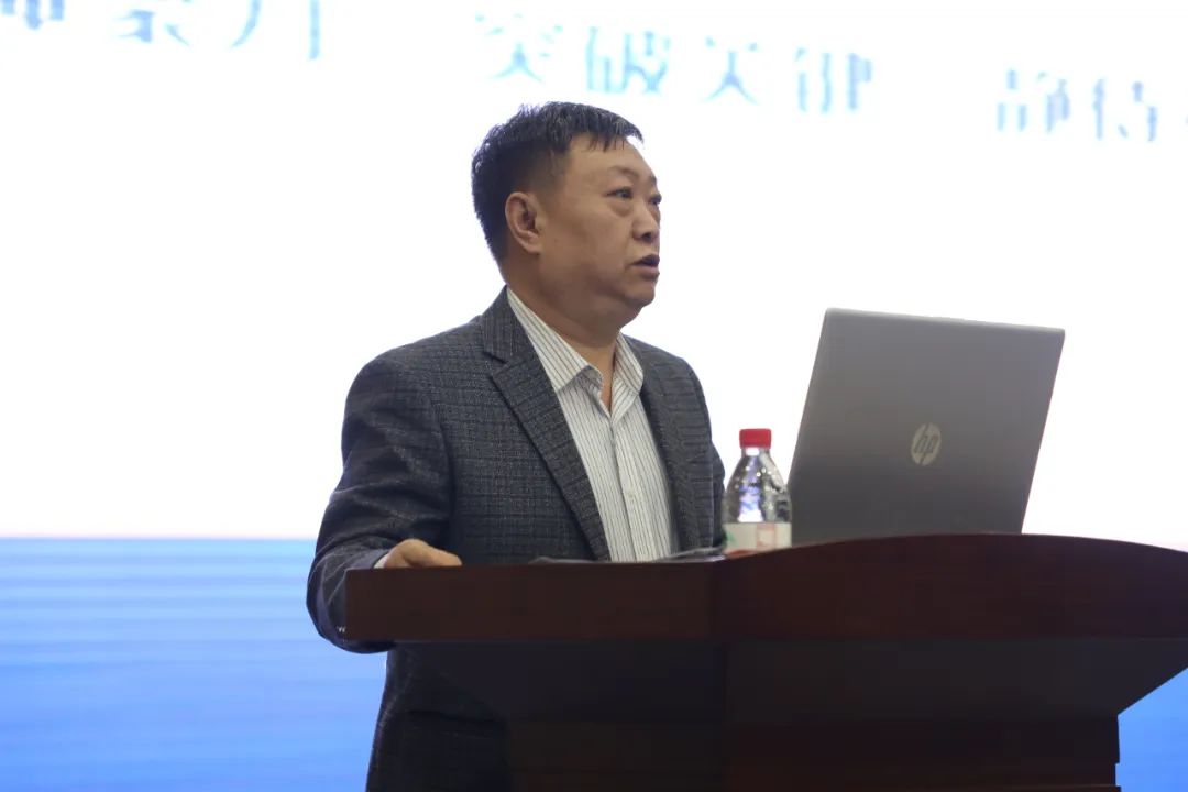 说明: descript